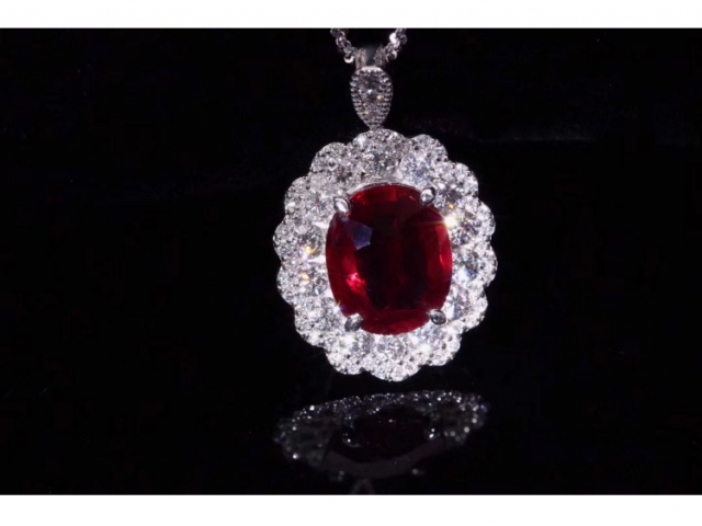 【第124期】PT900红宝石钻石项链